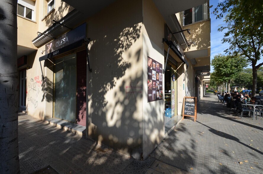 Local commercial dans Vilanova i la Geltrú, Barcelona à louer - Photo de l’immeuble – Image 2 sur 2