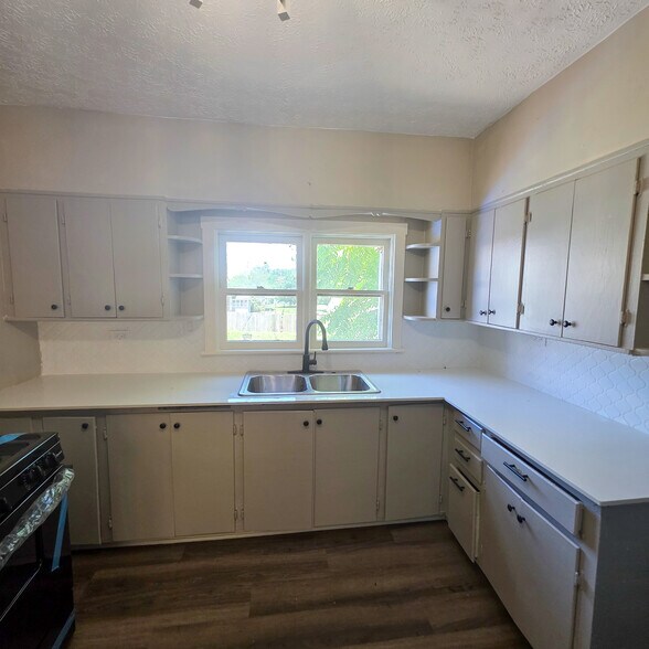 318 Harding St, Danville, KY à vendre - Photo de l’immeuble – Image 3 sur 12