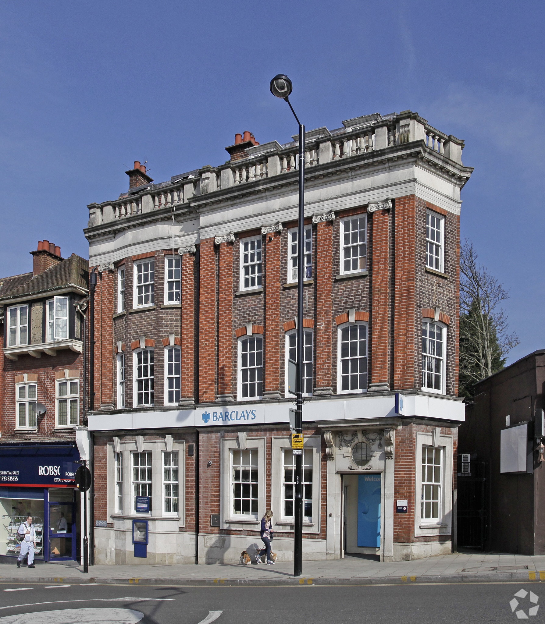 55 Green Ln, Northwood à louer Photo principale– Image 1 sur 6