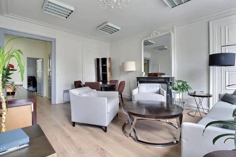 9 Rue Bergère, Paris à louer - Photo intérieure – Image 2 sur 8