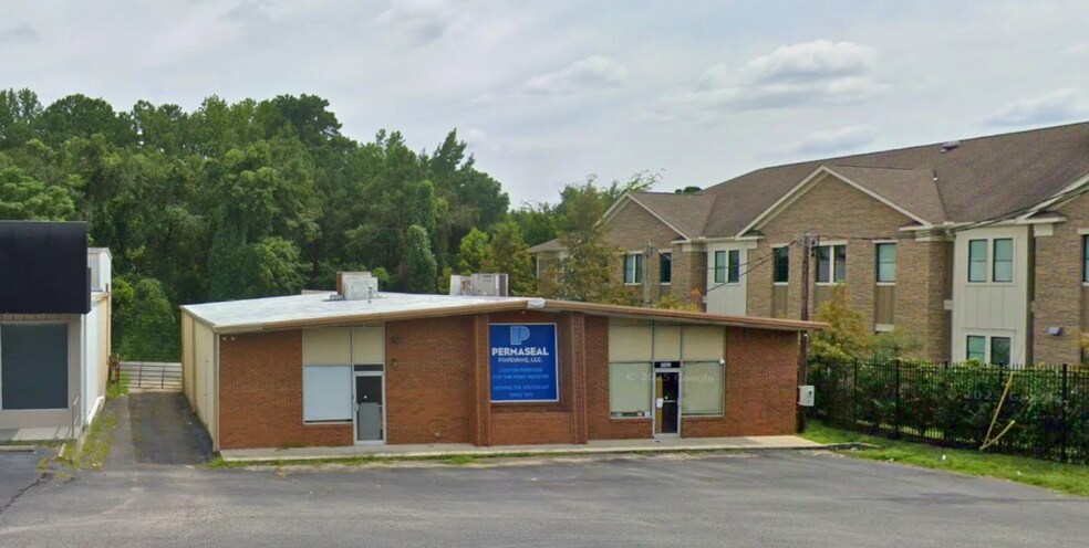 6004 Two Notch Rd, Columbia, SC à vendre - Photo de l’immeuble – Image 1 sur 10
