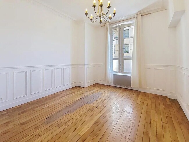 Plus de détails pour Bureau à vendre