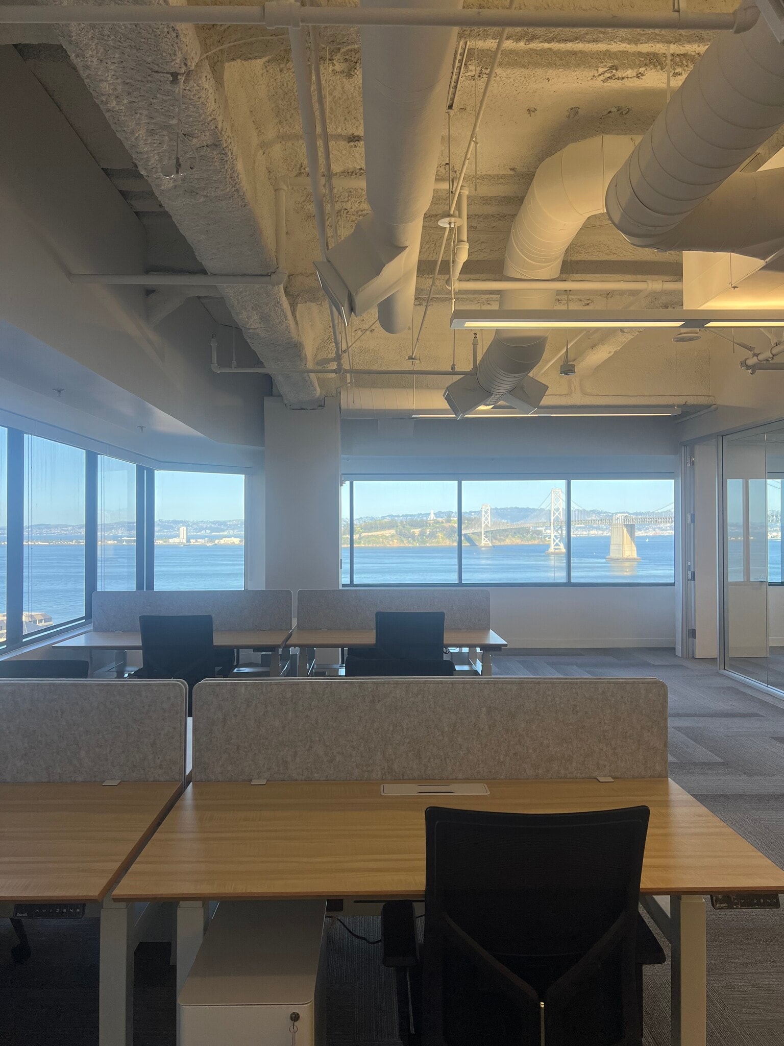 150 Spear St, San Francisco, CA à louer Photo de l’immeuble– Image 1 sur 5