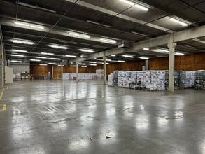 2800 Warehouse Rd, Owensboro, KY à louer Photo intérieure– Image 1 sur 5