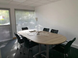 Plus de détails pour 10 Rue De Thessalie, La Chapelle-sur-Erdre - Bureau à louer