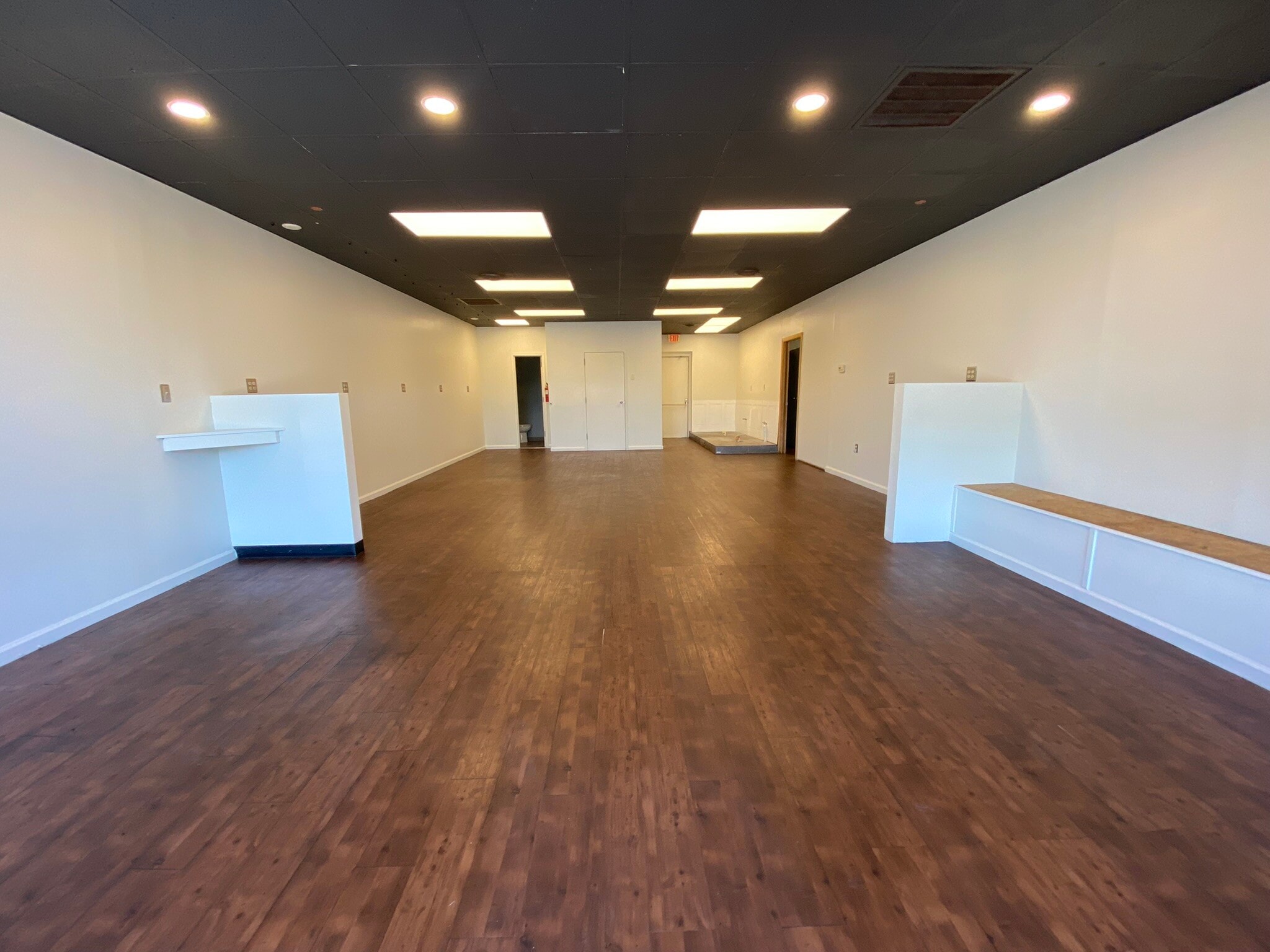4400 Old William Penn Hwy, Monroeville, PA à louer Photo de l’immeuble– Image 1 sur 6