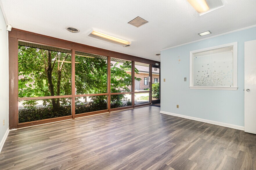 415 N 7th St, Smithfield, NC à louer - Photo de l’immeuble – Image 2 sur 6