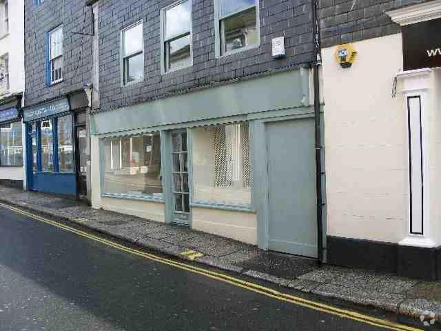 23-24 New Bridge St, Truro à vendre - Photo de l’immeuble – Image 2 sur 2