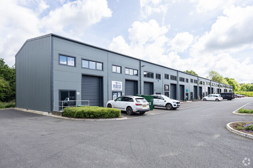 Javelin Way, Ashford à louer - Photo de l’immeuble – Image 2 sur 7