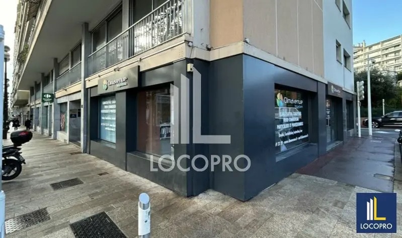 Local commercial dans Cannes à louer - Photo de l’immeuble – Image 1 sur 2