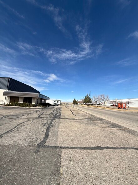 150 N Walsh Dr, Casper, WY à vendre - Photo de l’immeuble – Image 3 sur 23