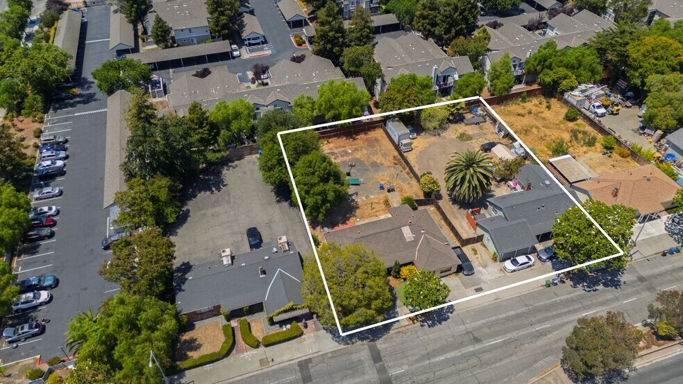 Thornton Heights Development portefeuille de 2 biens à vendre sur LoopNet.fr - Aérien – Image 3 sur 6