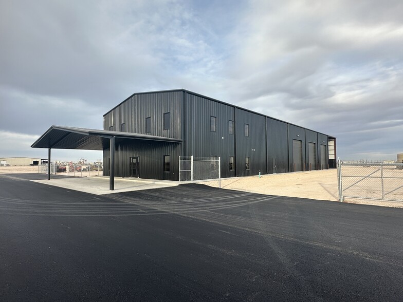 5620 N FM 1788, Midland, TX à vendre - Photo de l’immeuble – Image 1 sur 34