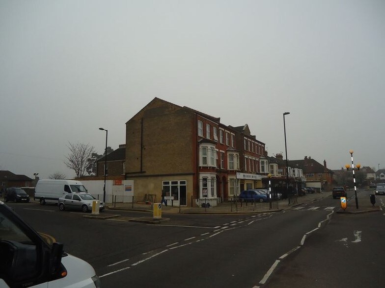 604 Green Lanes, Londres à louer - Photo de l’immeuble – Image 3 sur 11