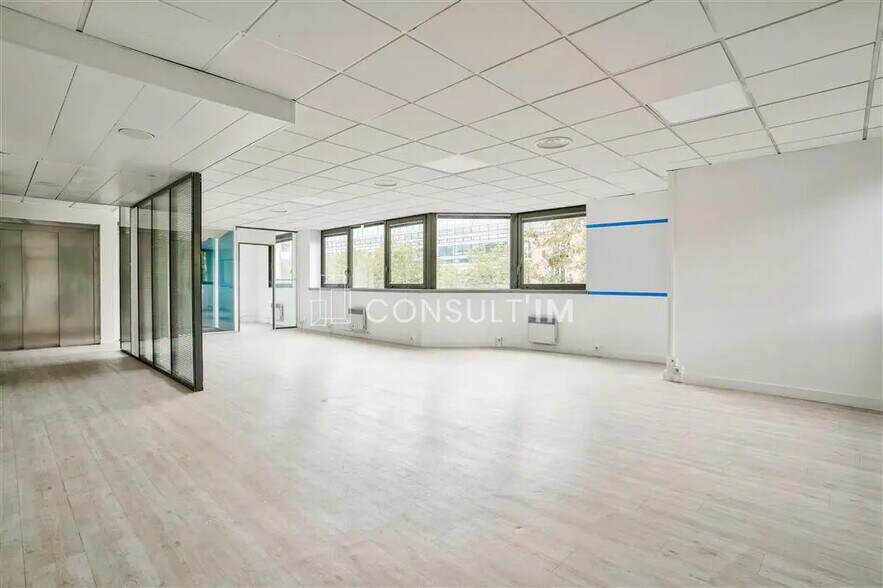 Bureau dans Boulogne-Billancourt à vendre - Photo de l’immeuble – Image 3 sur 8