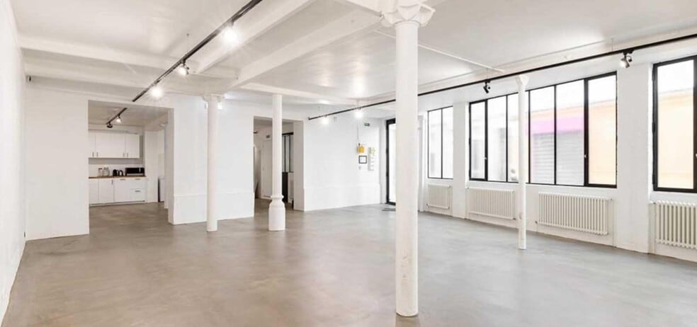 147 Rue Du Temple, Paris à louer - Photo de l’immeuble – Image 3 sur 15