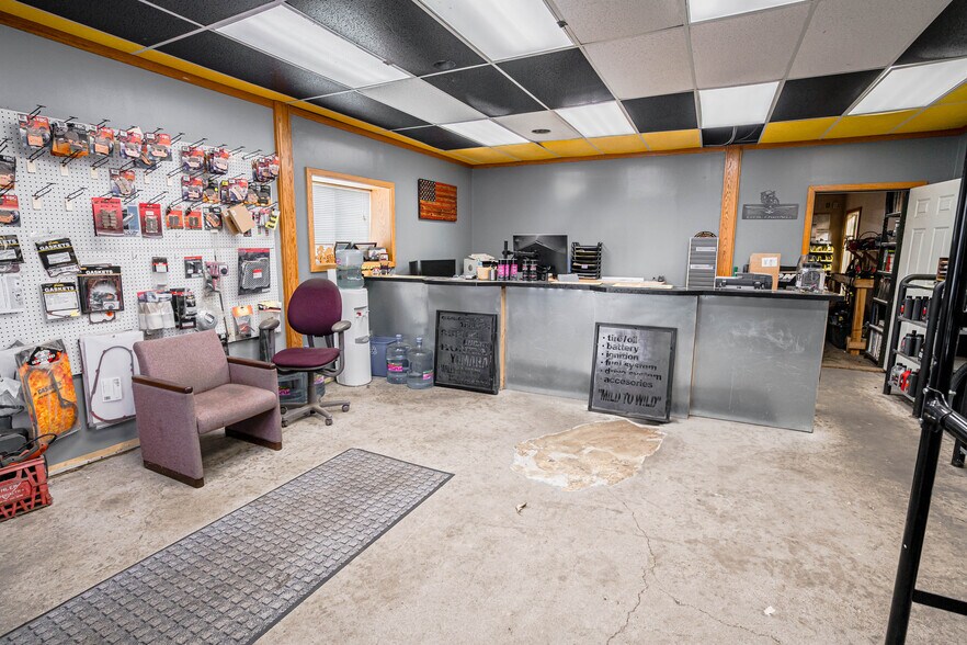 2750 Millard Ave, Hastings, MN à louer - Photo de l’immeuble – Image 2 sur 7