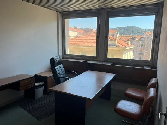 Bureau dans Nice à vendre - Photo intérieure – Image 2 sur 5