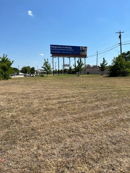 3528 35E, Lancaster, TX à vendre - Photo de l’immeuble – Image 2 sur 13