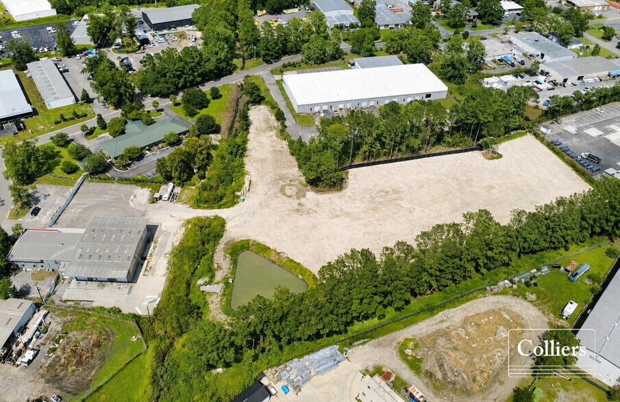 3265 Associate Dr, North Charleston, SC à louer - Photo de l’immeuble – Image 3 sur 14