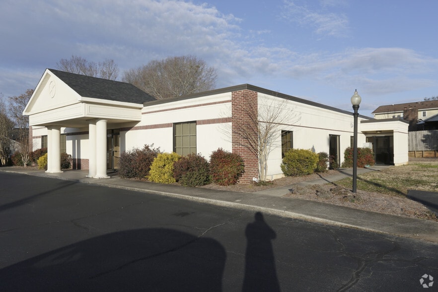 4109 E North St, Greenville, SC à louer - Photo principale – Image 1 sur 8