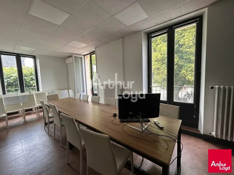 Local commercial dans Blois à louer - Photo de l’immeuble – Image 3 sur 4