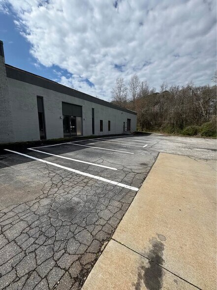 2675 Lithonia Industrial Blvd, Lithonia, GA à louer - Photo de l’immeuble – Image 2 sur 9