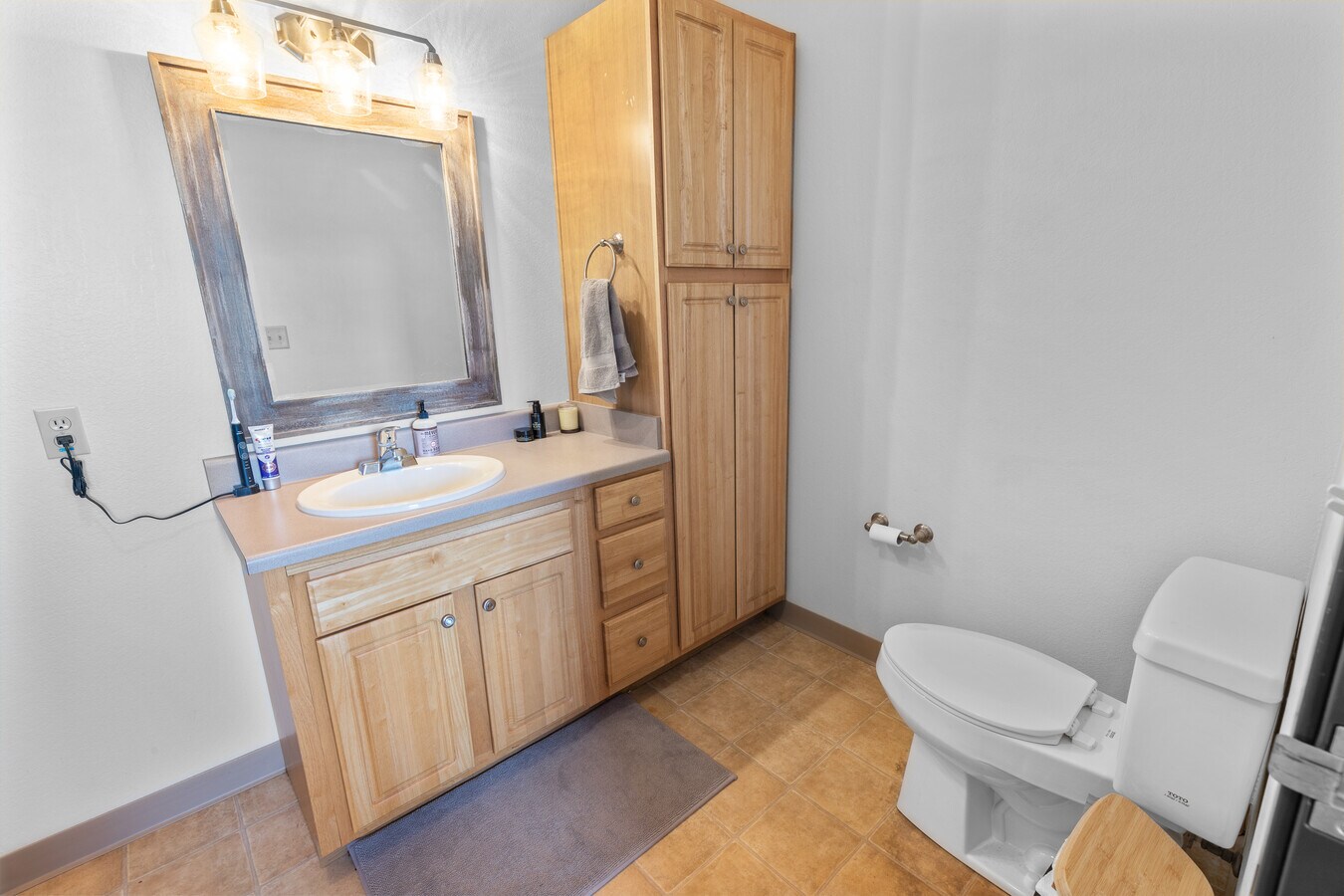 View Photo
