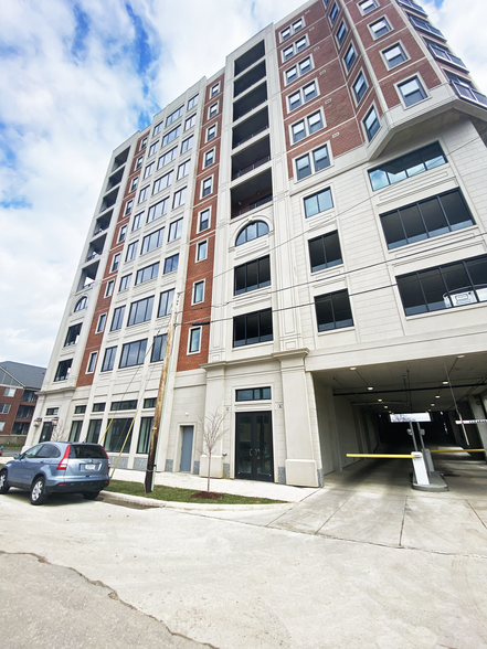 300 E LaSalle Ave, South Bend, IN à louer - Photo de l’immeuble – Image 3 sur 3
