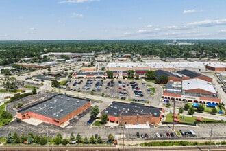 401-499 Lake Cook Rd, Deerfield, IL - Vue aérienne vue de carte - Image1