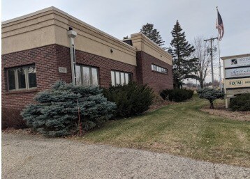 7919 Airport Rd, Middleton, WI à louer - Photo de l’immeuble – Image 1 sur 3