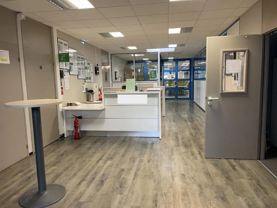 Bureau dans Bois-Guillaume à louer Photo intérieure– Image 1 sur 7