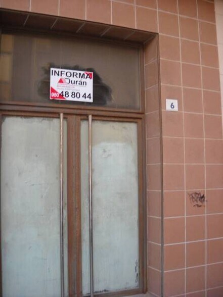 Local commercial dans El Ejido, Almería à louer - Photo de l’immeuble – Image 2 sur 4