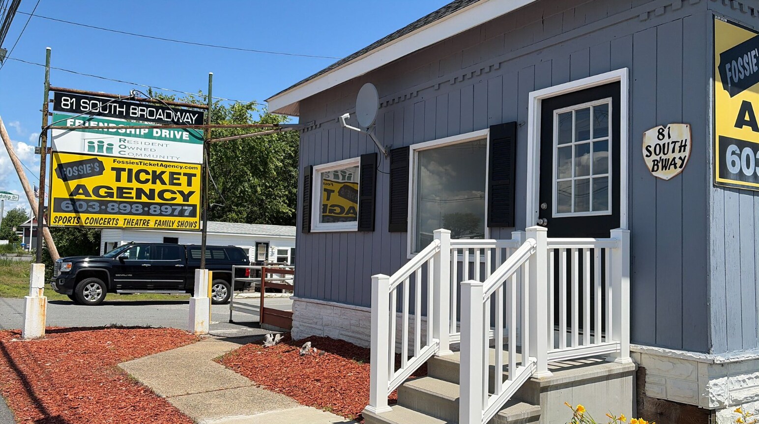 81 S Broadway, Salem, NH à louer Photo principale– Image 1 sur 5