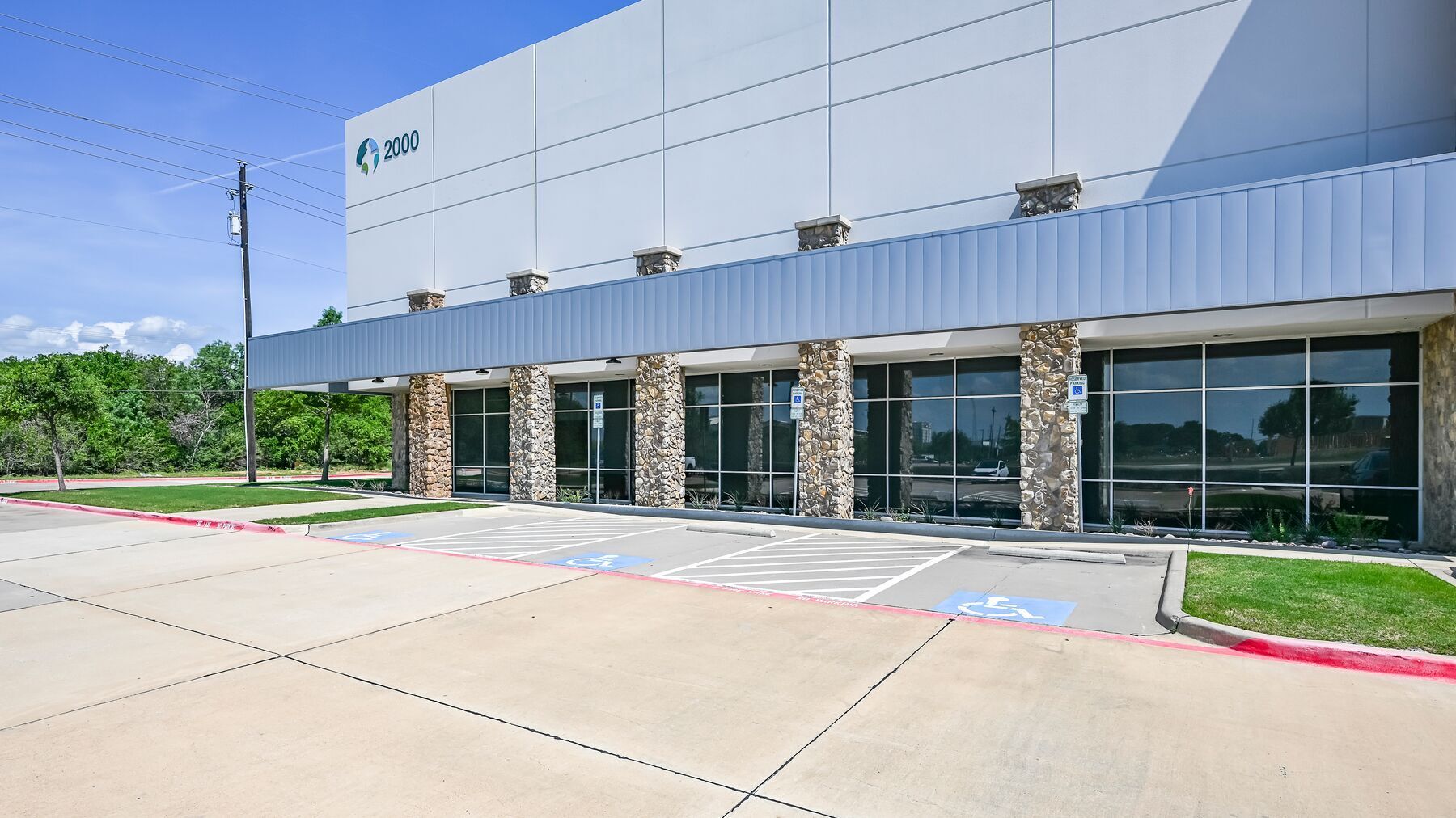 2000 Lakeside Pky, Flower Mound, TX à louer Photo principale– Image 1 sur 7