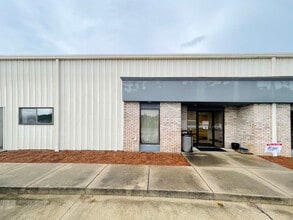 21294 Johnson Rd, Long Beach, MS à louer Photo intérieure– Image 1 sur 7