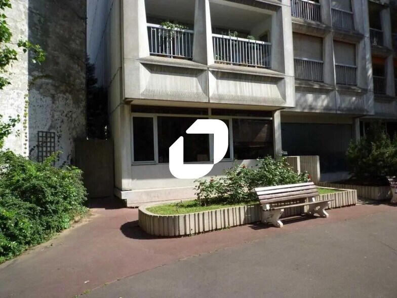 Bureau dans Paris à louer - Photo de l’immeuble – Image 1 sur 12
