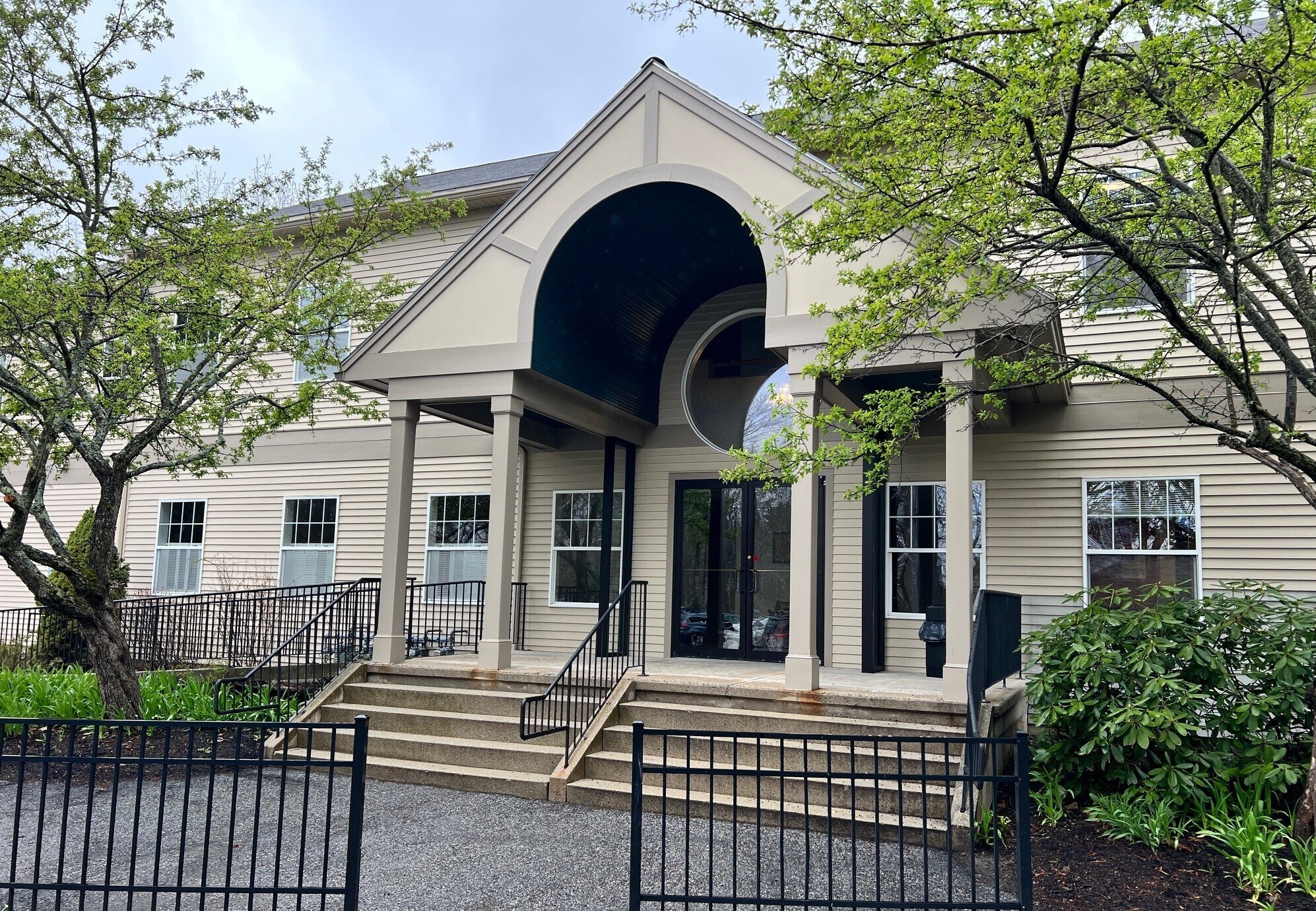 25 Long Creek Dr, South Portland, ME à vendre Photo principale– Image 1 sur 3