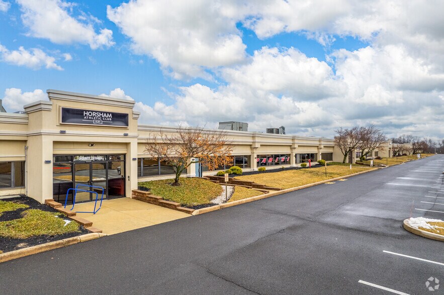 400 Horsham Rd, Horsham Township, PA à louer - Photo de l’immeuble – Image 3 sur 13