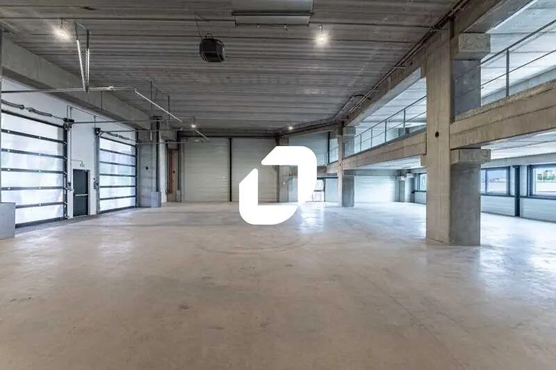 38 Rue De Seine, Colombes à louer - Photo de l’immeuble – Image 3 sur 11