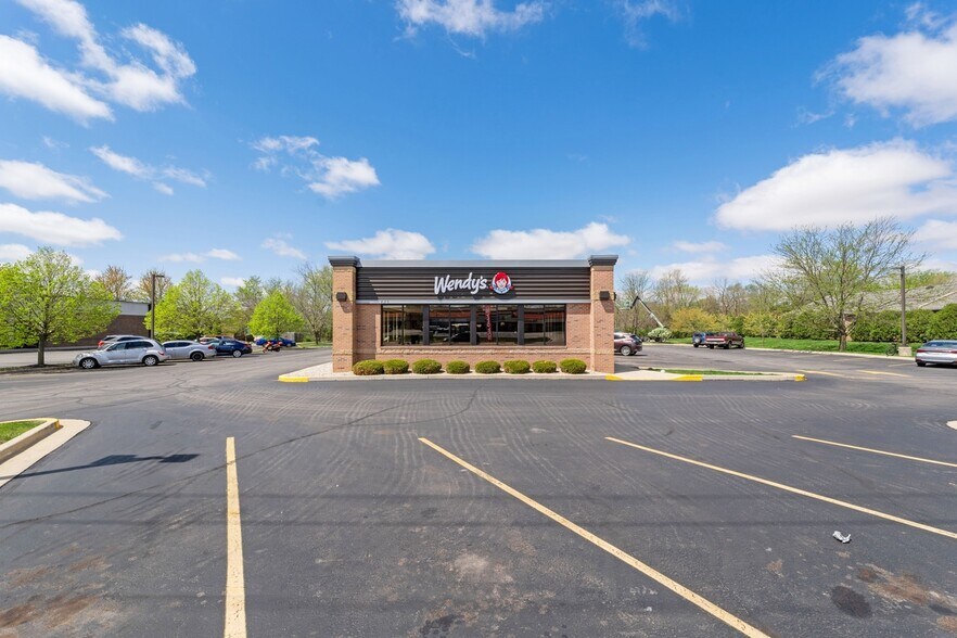 125 N Dixon Rd, Kokomo, IN à vendre - Photo de l’immeuble – Image 1 sur 7