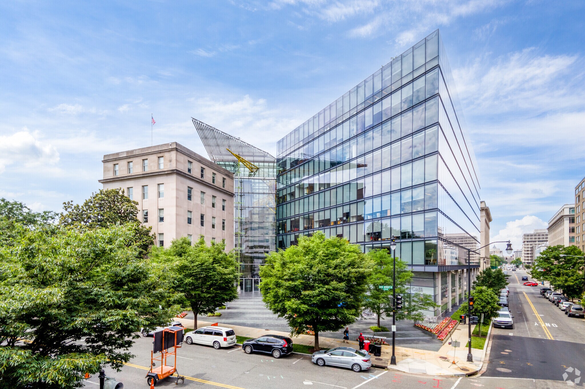 300 New Jersey Ave NW, Washington, DC à louer Photo principale– Image 1 sur 33