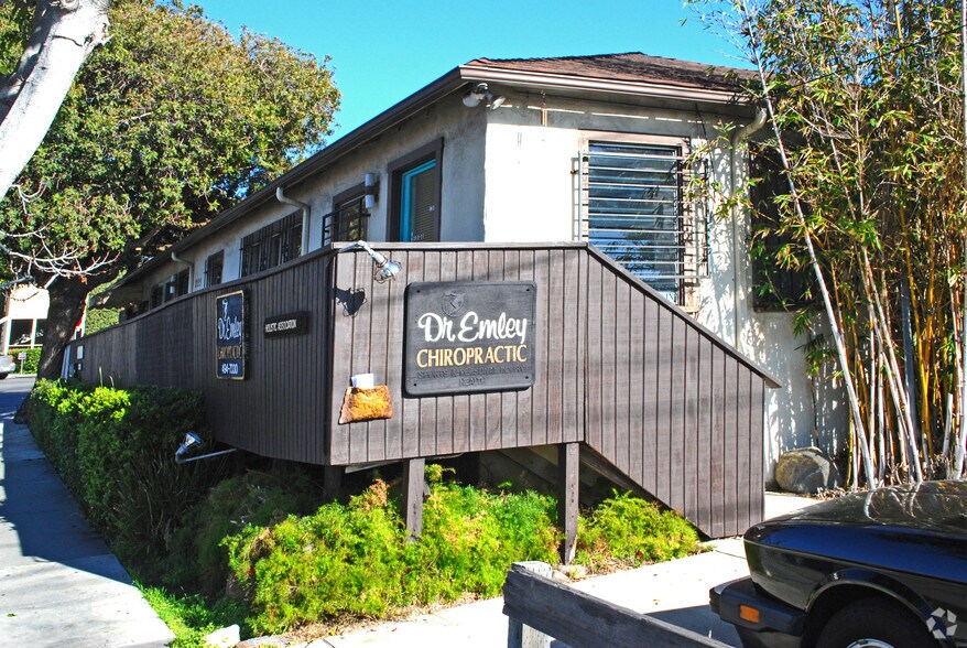 255-279 Thalia St, Laguna Beach, CA à louer - Photo de l’immeuble – Image 2 sur 4