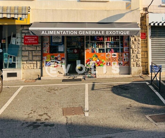 Local commercial dans Draveil à vendre - Photo de l’immeuble – Image 1 sur 8