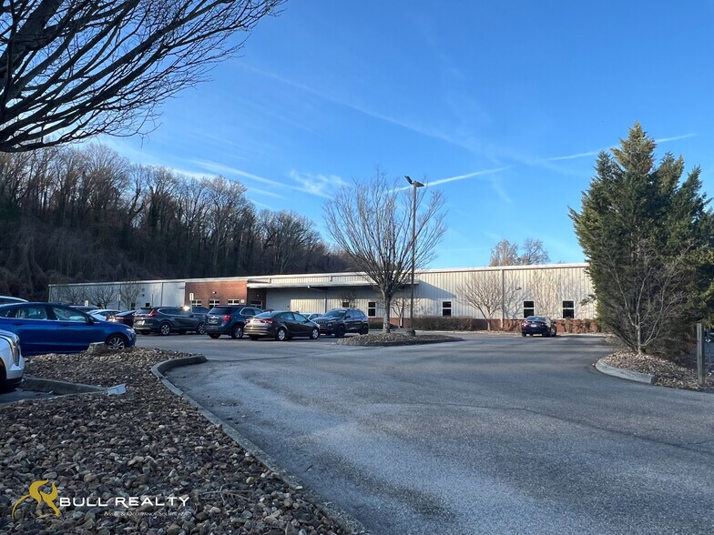 2600 Western Ave, Knoxville, TN à vendre - Photo de l’immeuble – Image 2 sur 4