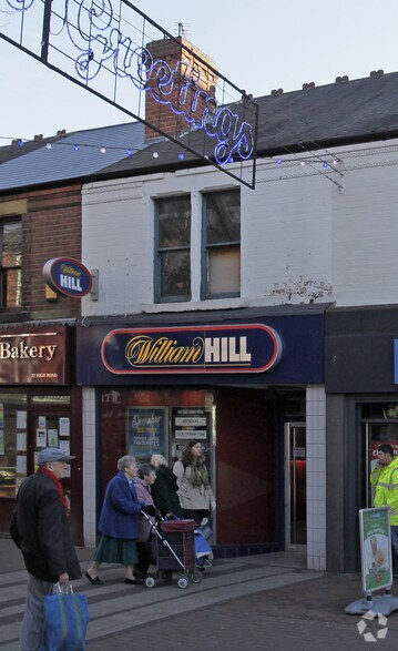 20 High Rd, Beeston à louer - Photo de l’immeuble – Image 2 sur 2
