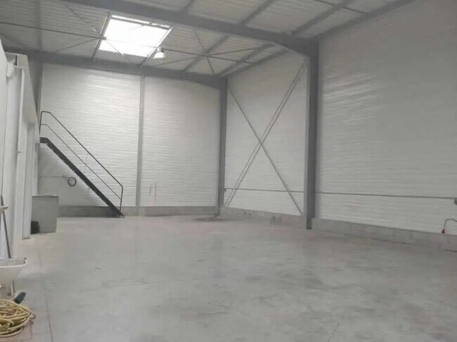 Plus de détails pour Rue Des 4 Chemins, Millery - Bureau, Local d'activités à louer