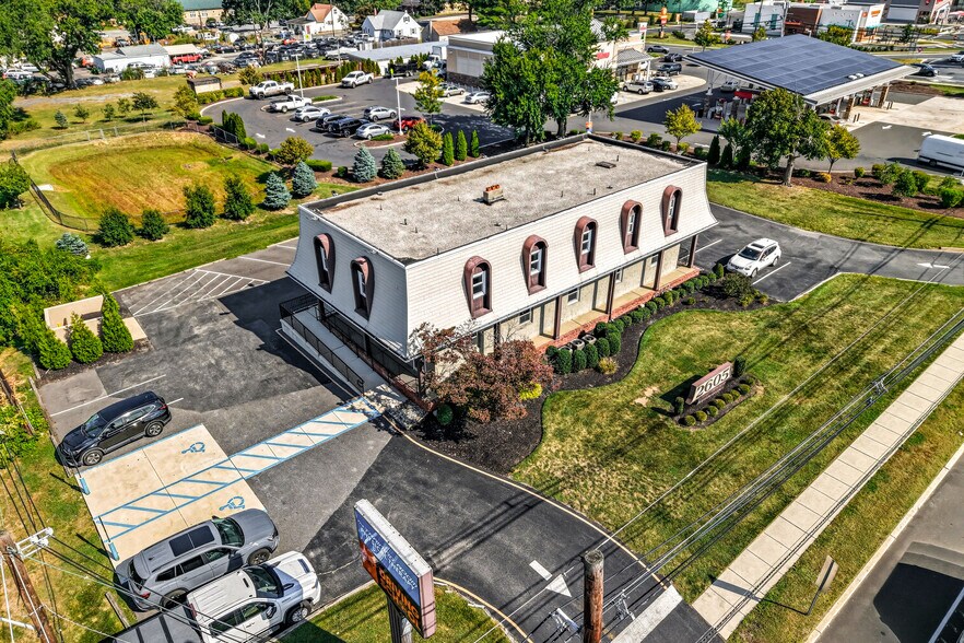 2605 US 130, Cinnaminson, NJ à louer - Photo de l’immeuble – Image 2 sur 58