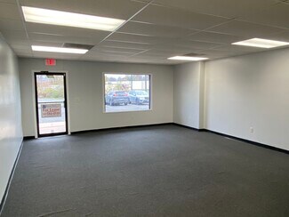 Plus de détails pour 95-127 Fenn Rd, Newington, CT - Bureau, Local commercial à louer