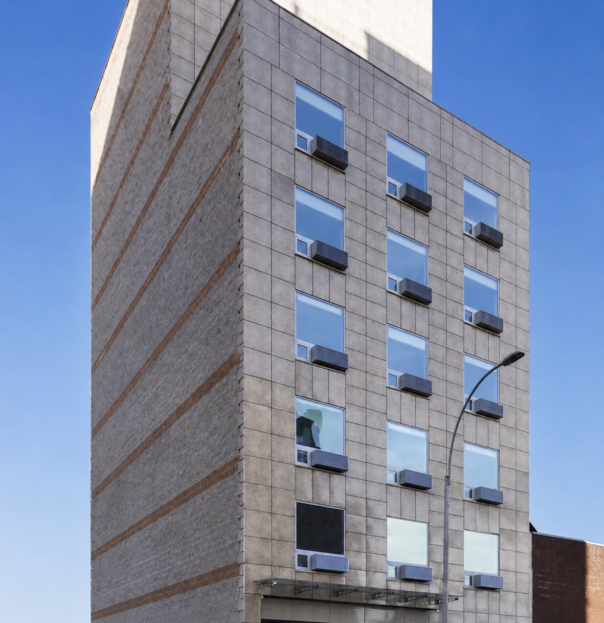 3858 12th St, Long Island City, NY à vendre Photo de l’immeuble– Image 1 sur 12